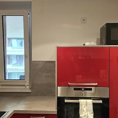 80 M2 Moderne Und Zentrale Wohnung In Hannover Mit Eigenem Parkplatz Eksteriør bilde