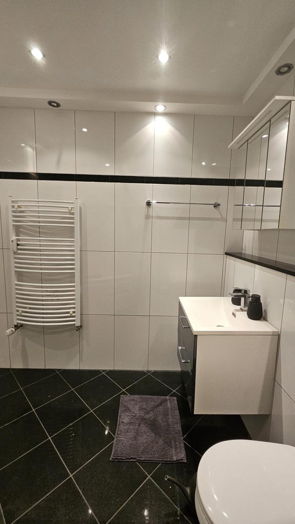 80 M2 Moderne Und Zentrale Wohnung In Hannover Mit Eigenem Parkplatz Eksteriør bilde